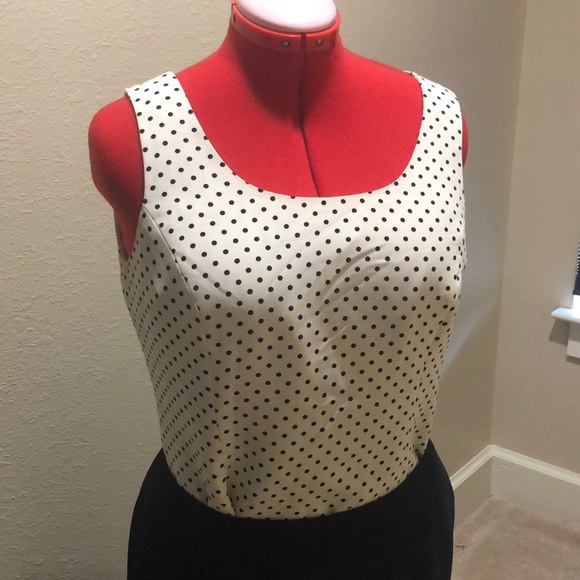 Ladies 3 piece suite - Picture 5 of 8